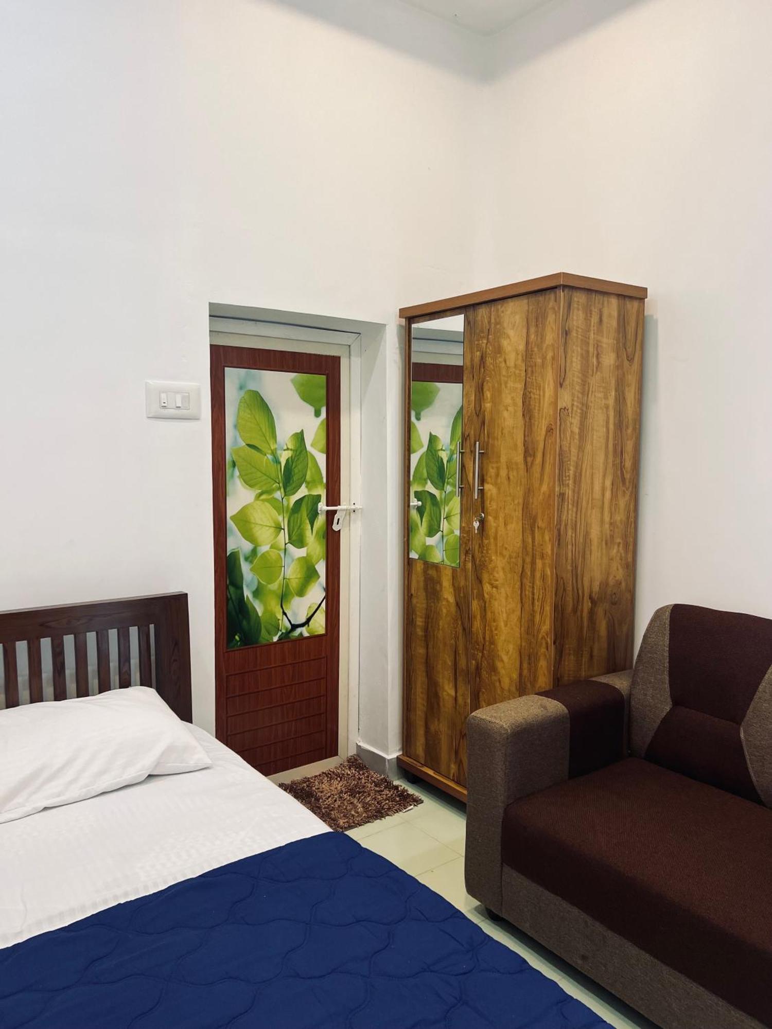 7Fort Homestay 아티라팔리 외부 사진