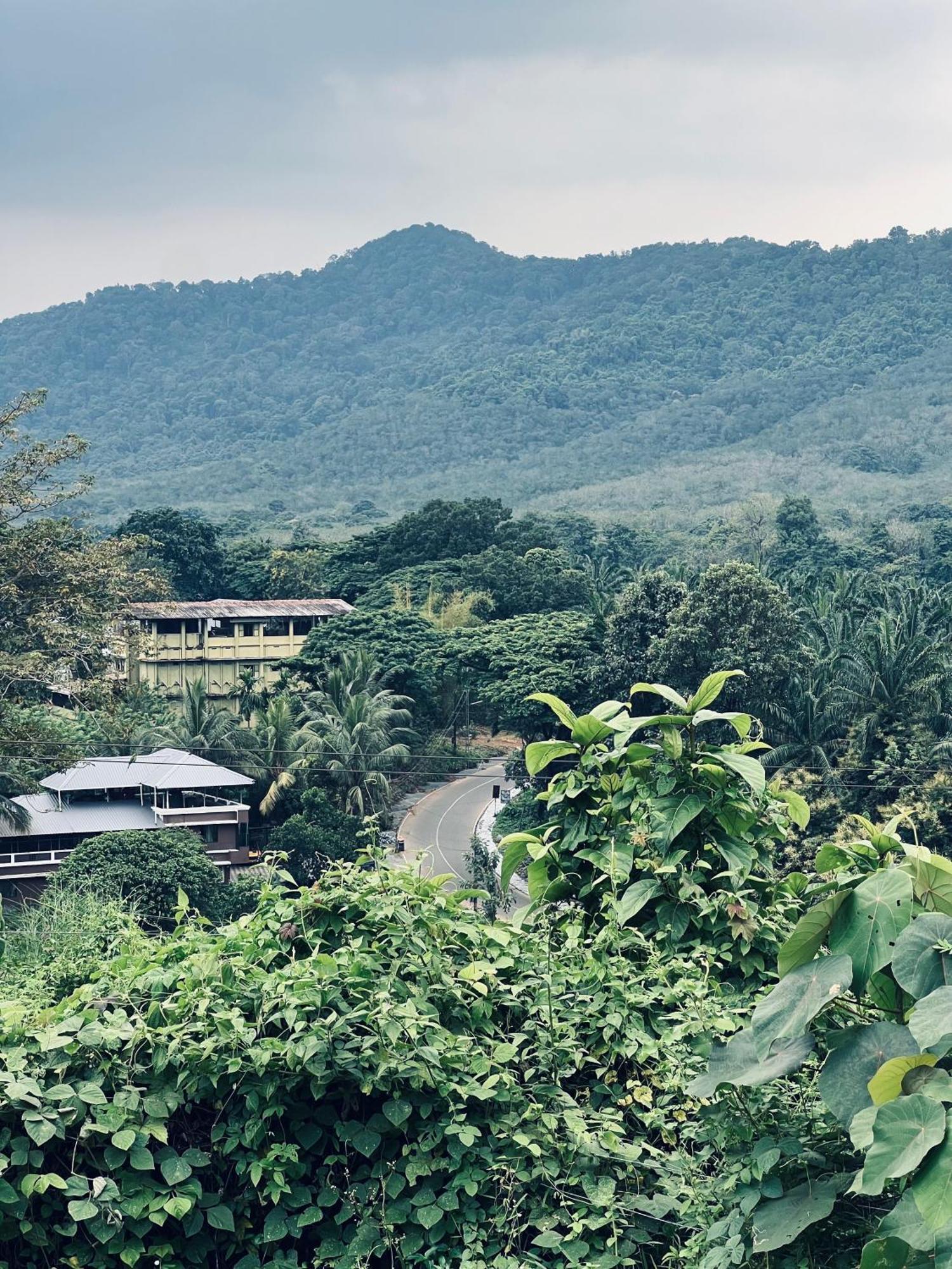 7Fort Homestay 아티라팔리 외부 사진